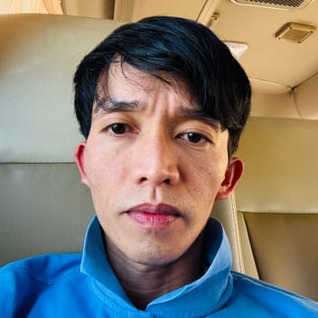 Mark, Filipino elder-care worker, in Madinah