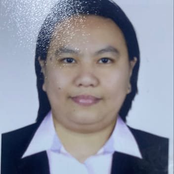 Steffi , Filipino nanny, in Dubai