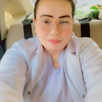 Judy, Filipino elder-care worker, in Riyadh