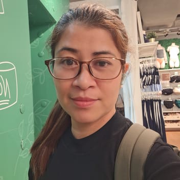 carla, Filipino nanny, in Saudi Arabia