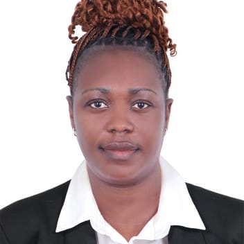 Flore clara, Cameroonian nanny, in Dubai
