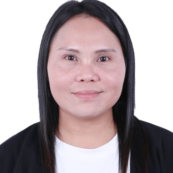 Ruth, Filipino nanny, in Abu Dhabi