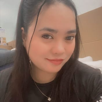 Mary rose, Filipino nanny, in Dubai