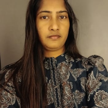 Seema, Indian nanny, in Dubai