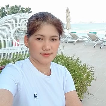 Kathyleen , Filipino nanny, in Dubai