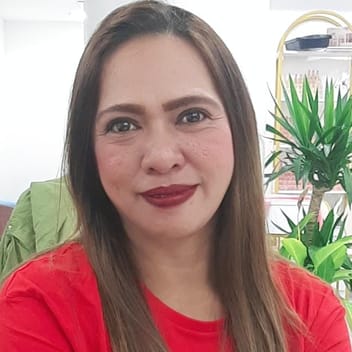 Joanna, Filipino nanny, in Dubai
