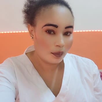 Ummi, Kenyan nanny, in Dubai