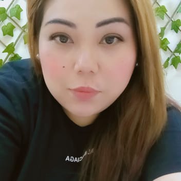 Cherrylyn , Filipino nanny, in Ajman