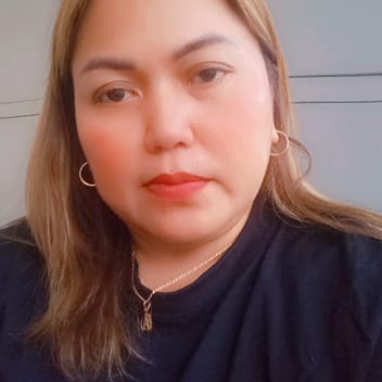 Analyn, Filipino nanny, in Dubai
