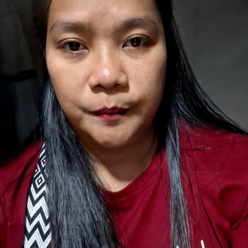 Helen, Filipino maid, in Dubai
