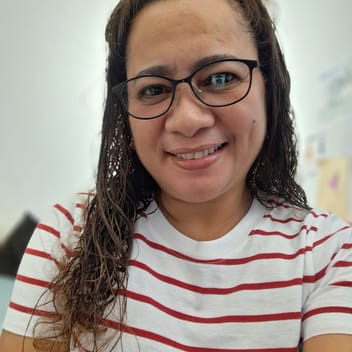 Margie, Filipino maid, in Saudi Arabia