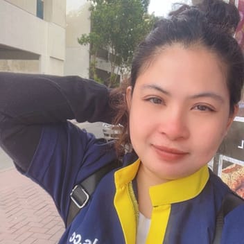 Maris, Filipino maid, in Dubai