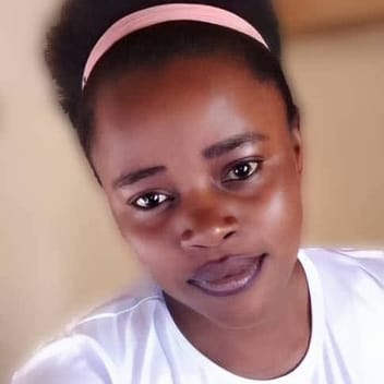 Davina , Ugandan nanny, in Riyadh
