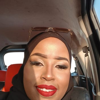 Pauline , Kenyan nanny, in Qatar