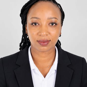Esther Njeri, Kenyan elder-care worker, in Qatar