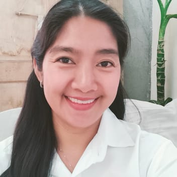 Carmen, Filipino nanny, in Dubai