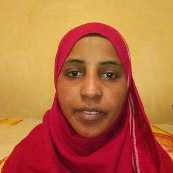 cureeji, Somali elder-care worker, in Riyadh