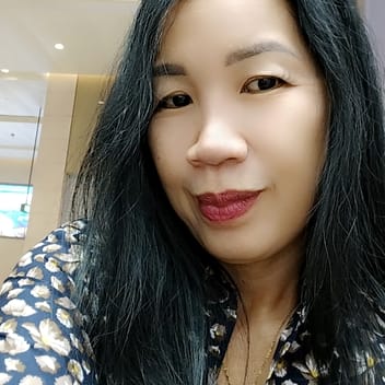 Evelyn, Filipino nanny, in Dubai