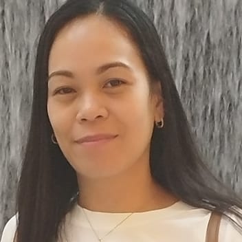 jocelyn, Filipino nanny, in Dubai