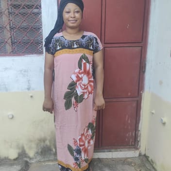 Betty, Kenyan nanny, in Qatar