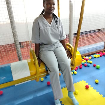 Norah, Kenyan maid, in Madinah