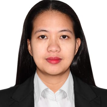 Karen, Filipino maid, in Dubai