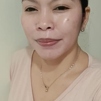 Daisyre rose, Filipino elder-care worker, in Jeddah