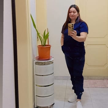 Regina, Filipino elder-care worker, in Jeddah