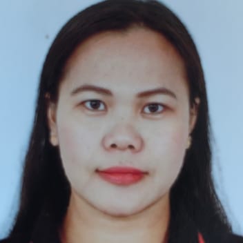 Celsa , Filipino nanny, in Dubai