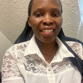Teddy , Ugandan maid, in Riyadh