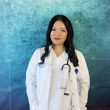 Gegi, Filipino nanny, in Jeddah