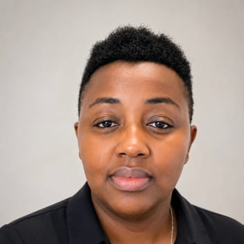Margret , Kenyan nanny, in Dubai