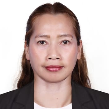 Lodener, Filipino nanny, in Dubai