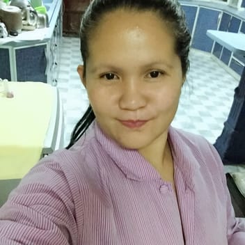 Wilfreda, Filipino maid, in Dubai