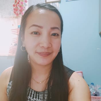 Jane, Filipino nanny, in the UAE