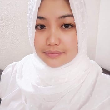 Maribelle , Filipino elder-care worker, in Dammam