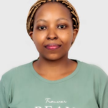 Lydia , Kenyan nanny, in Qatar