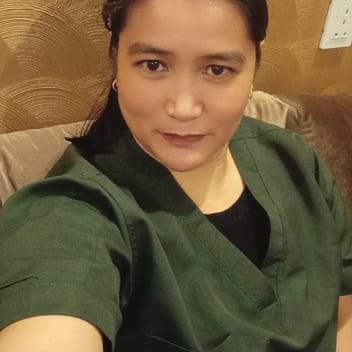 Ma Lyn , Filipino maid, in Dammam