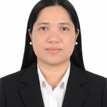 Juvy, Filipino maid, in Dubai