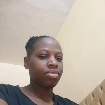 Maggie , Kenyan maid, in Riyadh