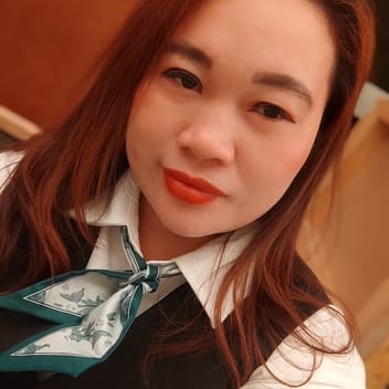 JENILYN , Filipino maid, in Saudi Arabia