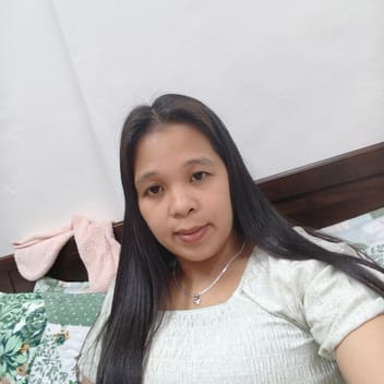 Maricel , Filipino nanny, in Khobar
