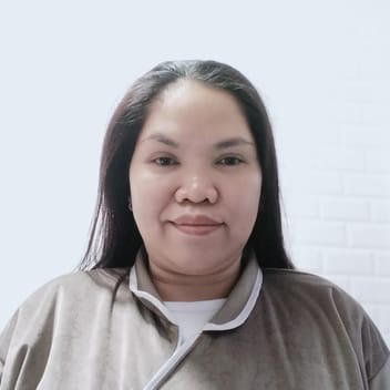 Loila, Filipino maid, in Riyadh
