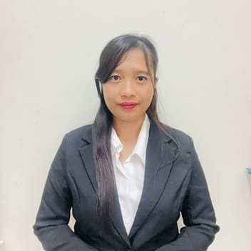 novi, Indonesian nanny, in Dubai