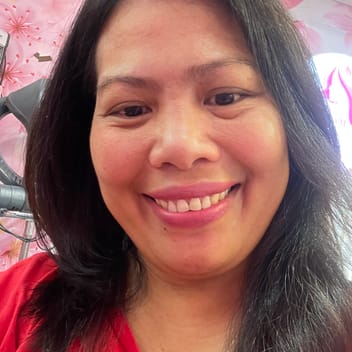 Alshiel, Filipino nanny, in Riyadh
