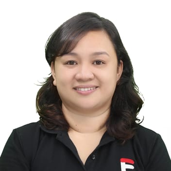 Donna , Filipino elder-care worker, in Khobar
