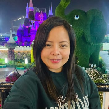 BLESSIE, Filipino nanny, in Dubai