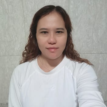 Jaen, Filipino elder-care worker, in Abu Dhabi