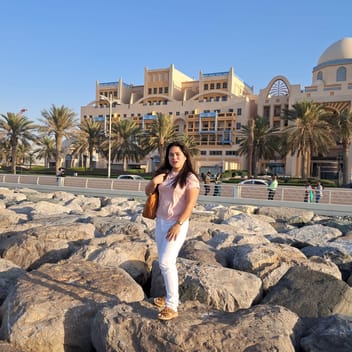 Jessa, Filipino maid, in Dubai