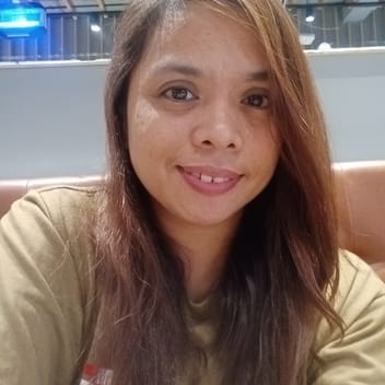 ma.isabel, Filipino nanny, in Dubai
